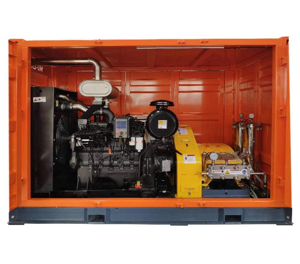 1500公斤100L 柴油驅(qū)動(dòng) 超高壓清洗機(jī)